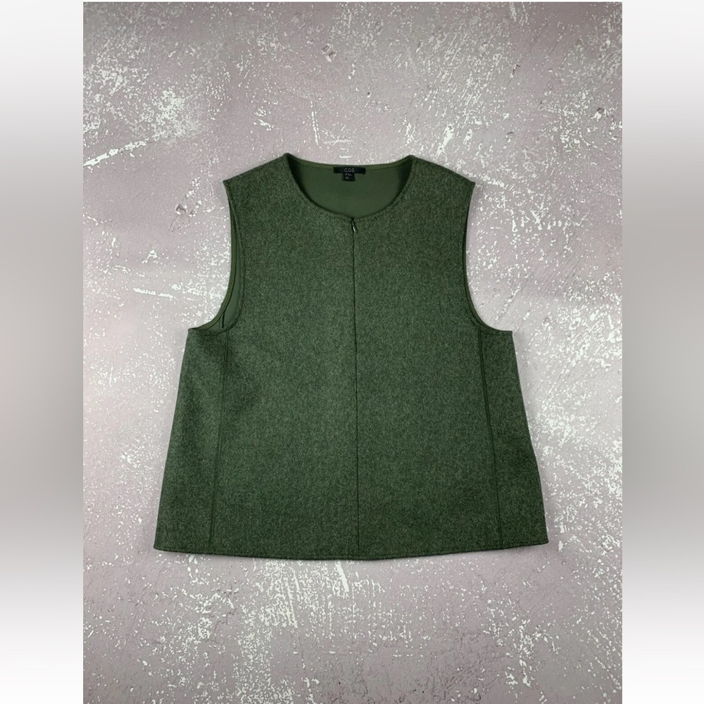 Cos Boiled Wool sage Green Vest Waist Coat Half Zip Size 2 Womens
